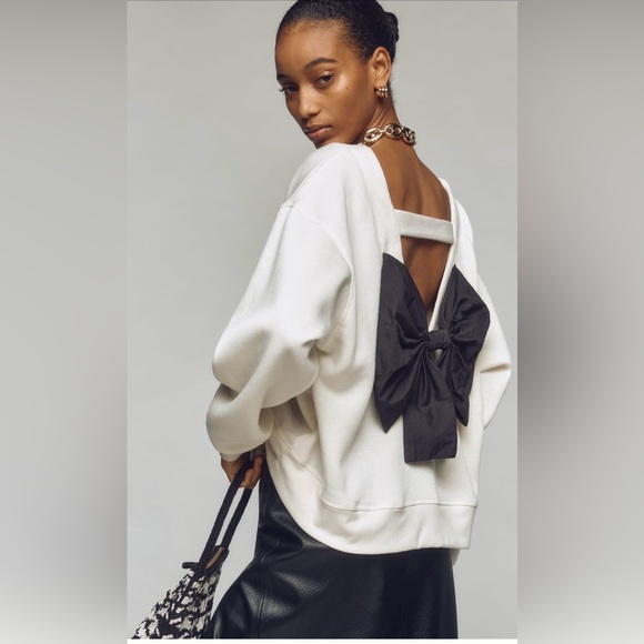 Anthropologie Tops - Maeve Blowback sweatshirt from Anthropologie